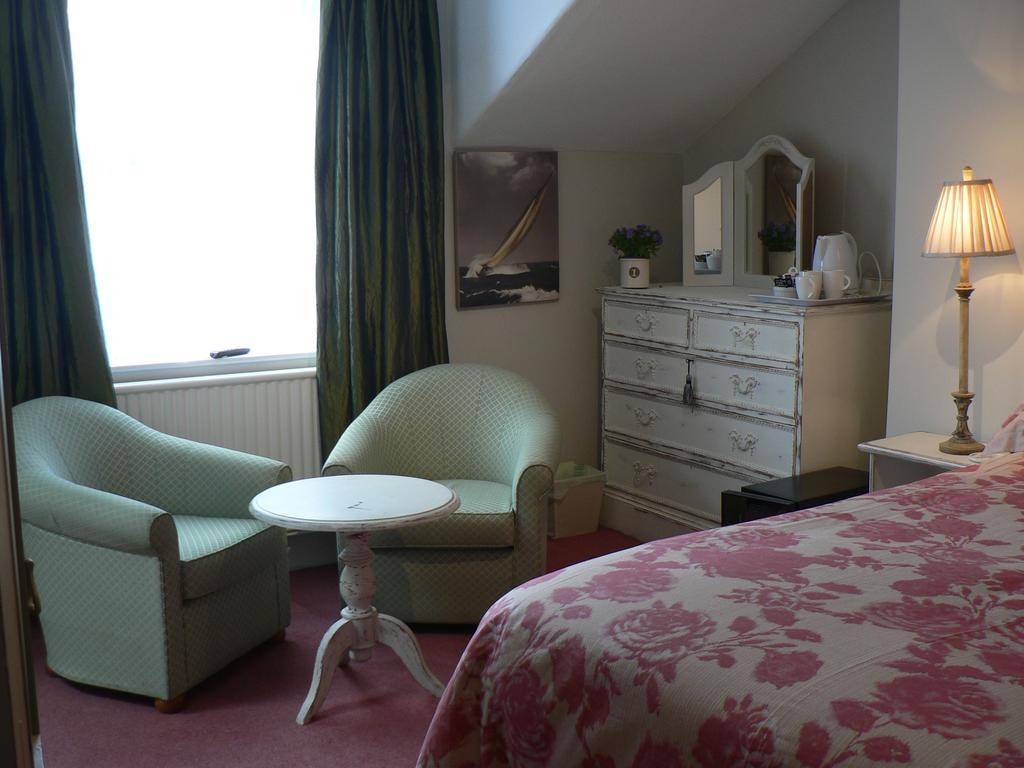 16 Franklin Bijou Boutique Bed & Breakfast Harrogate Ruang foto