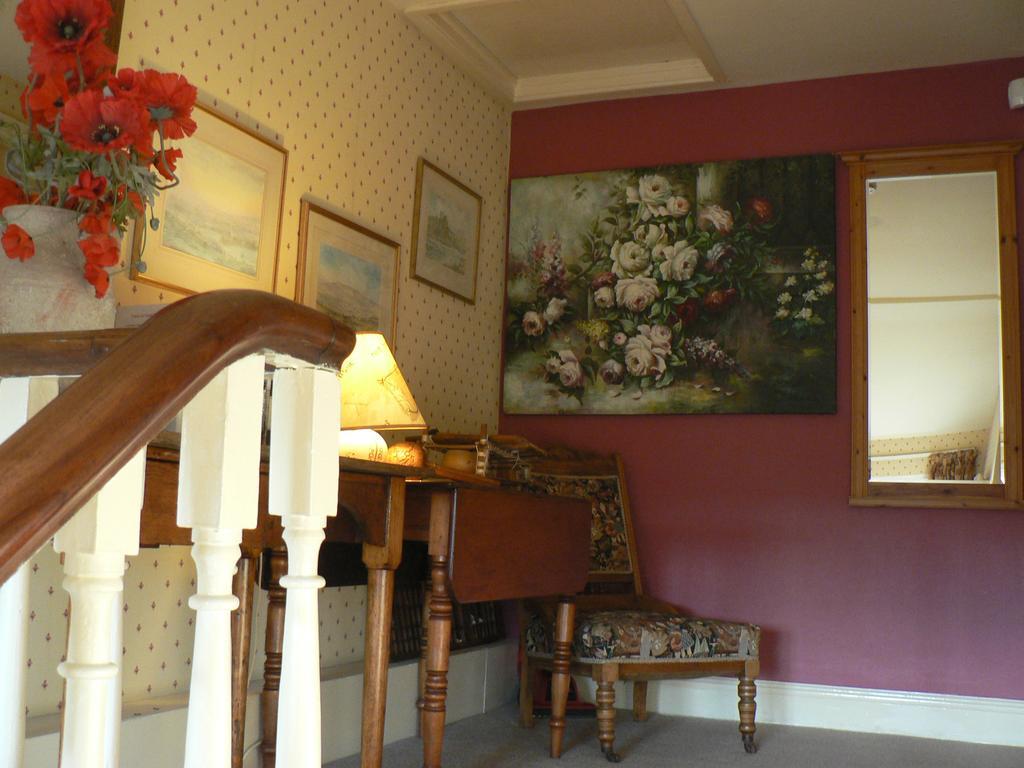 16 Franklin Bijou Boutique Bed & Breakfast Harrogate Bagian luar foto